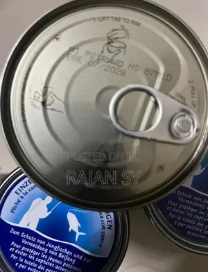 Tuna Cat Food