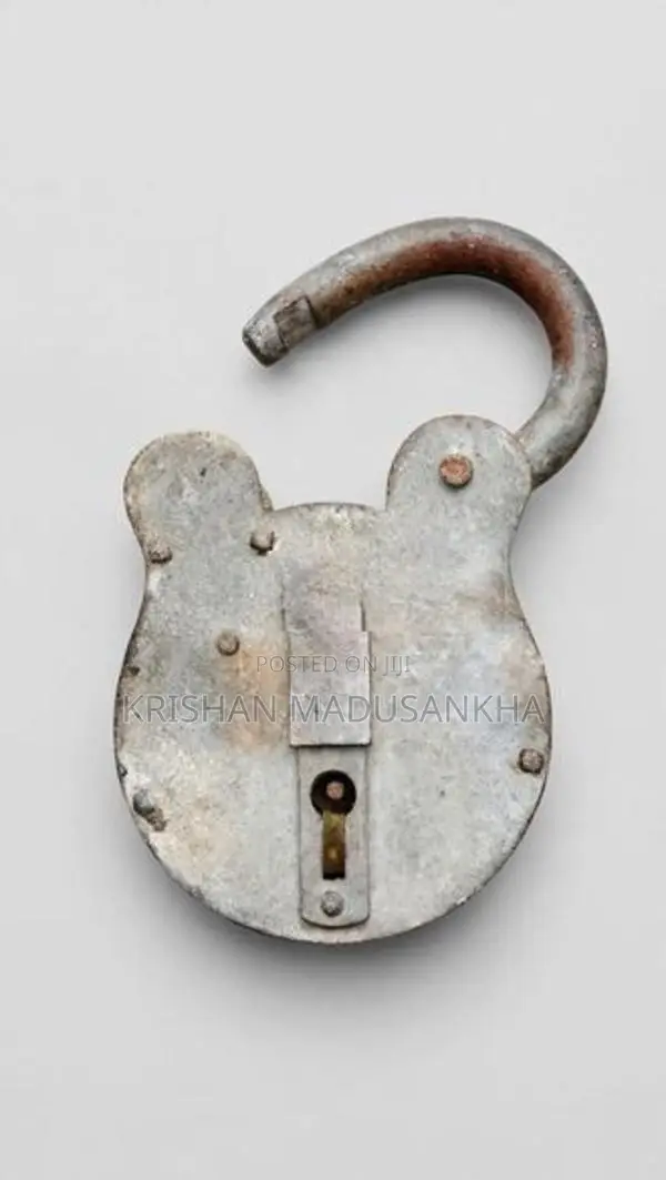 --- *Title: Antique Large Iron Padlock - 100 Year Old*