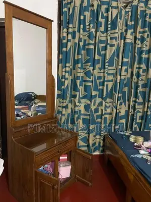 Dressing Table(තේක්ක)
