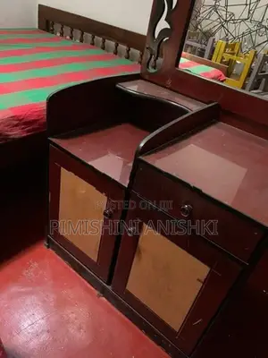 Dressing Table With Chair