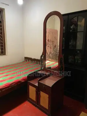 Dressing Table With Chair