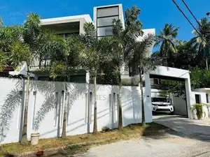 Upstairs House for Sale – Athurugiriya