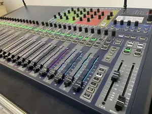 SoundCraft Si Expression 3 Digital Mixing Console (Mixer)