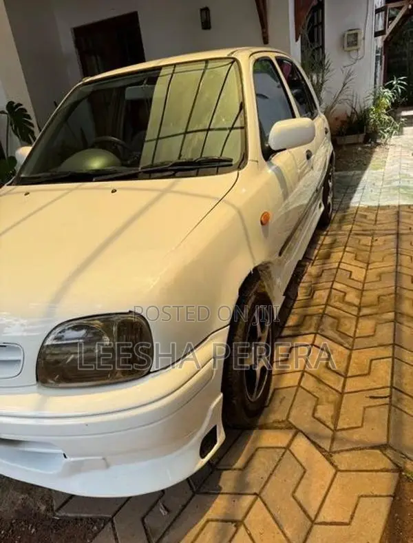 Nissan March K11 2001