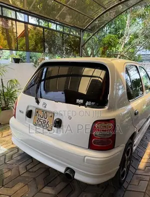 Nissan March K11 2001