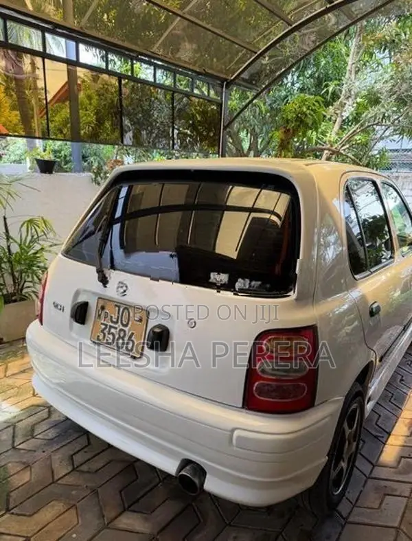 Nissan March K11 2001