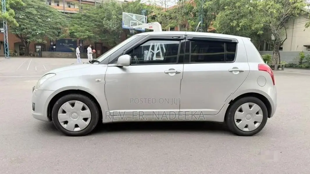 Suzuki Swift Japan 2009