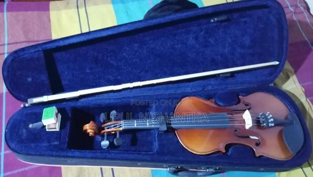 Victoria Violin