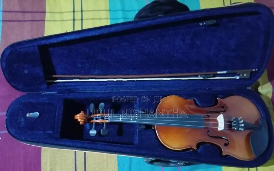Victoria Violin