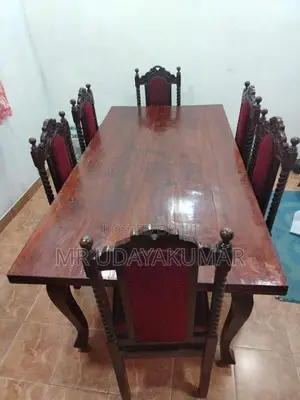 Burutha මේසය සහ පුටු 6ක්