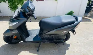 Honda Dio 2018