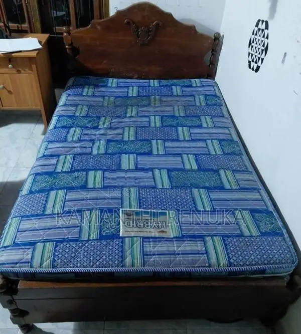 Bedroom Furniture - Beds