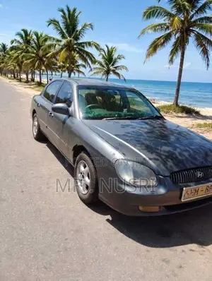 Hyundai Sonata 2000