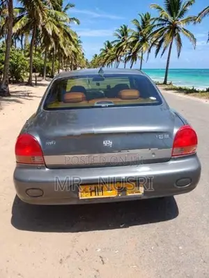Hyundai Sonata 2000