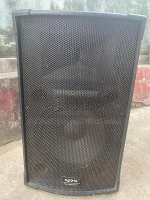 Yamaha Amplifier with NRS Speakers