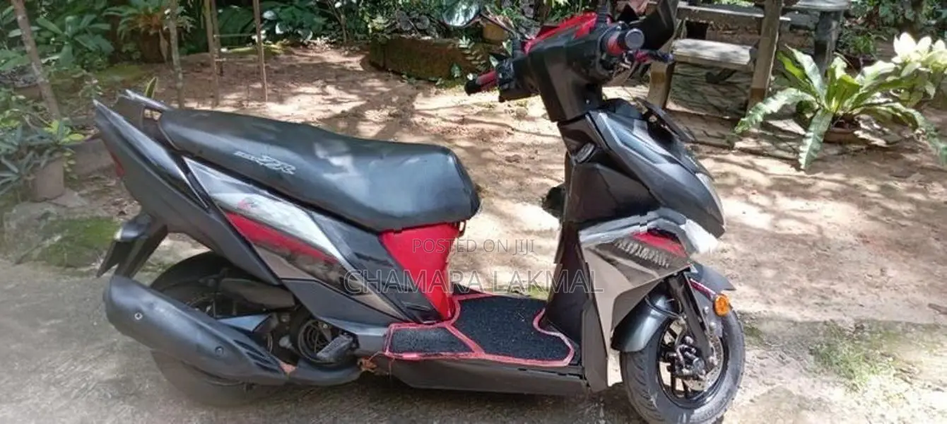 Yamaha RayZR 2019