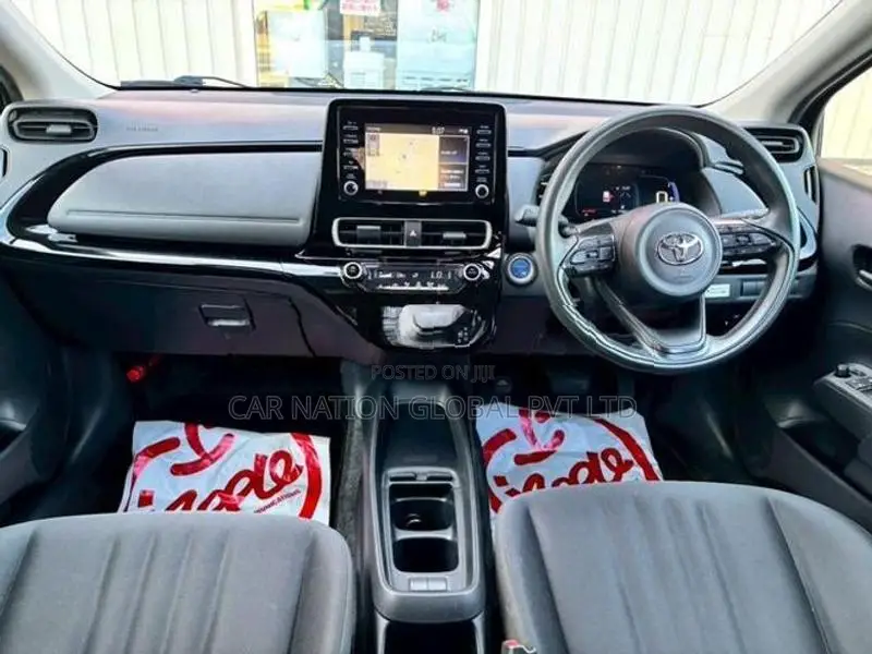 Toyota Aqua X Hybrid 2WD 2024