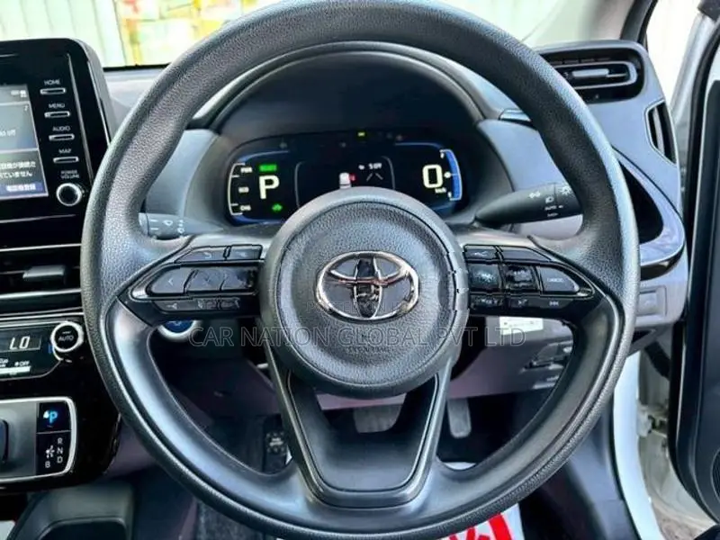 Toyota Aqua X Hybrid 2WD 2024