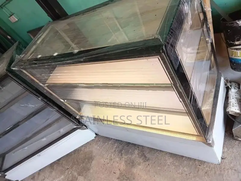 Stainless Steel Pastry Show Case Cupboard