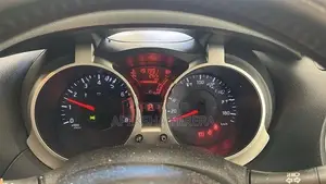 Nissan Juke 2012