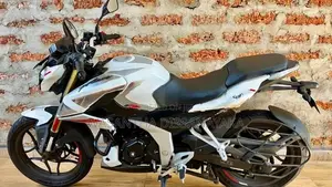 Bajaj Pulsar N160 2025