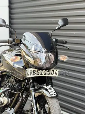 Bajaj Pulsar 150 2018