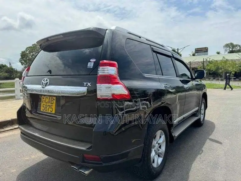 Toyota Land Cruiser Prado TX 2013