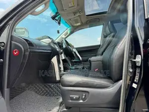 Toyota Land Cruiser Prado TX 2013