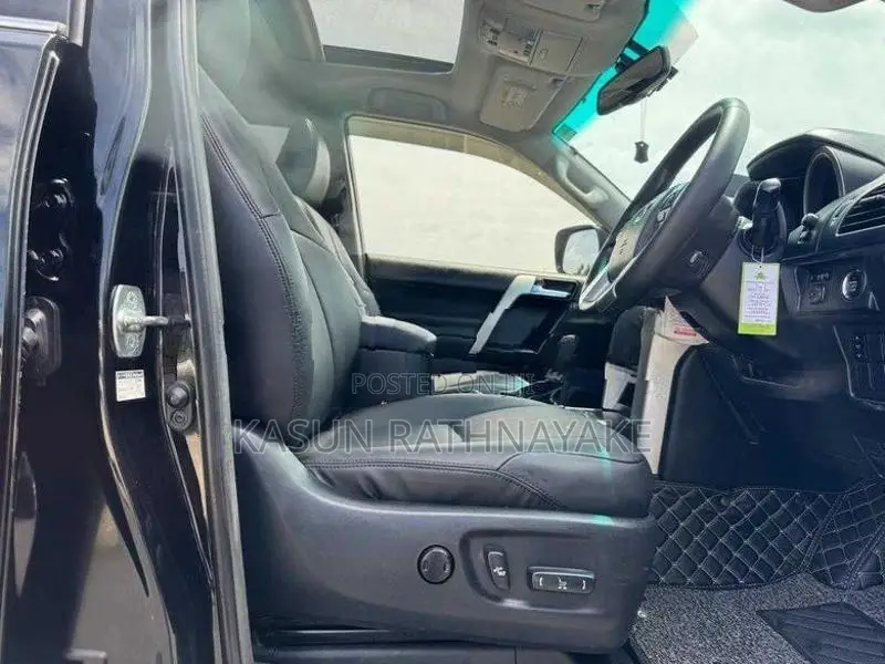 Toyota Land Cruiser Prado TX 2013