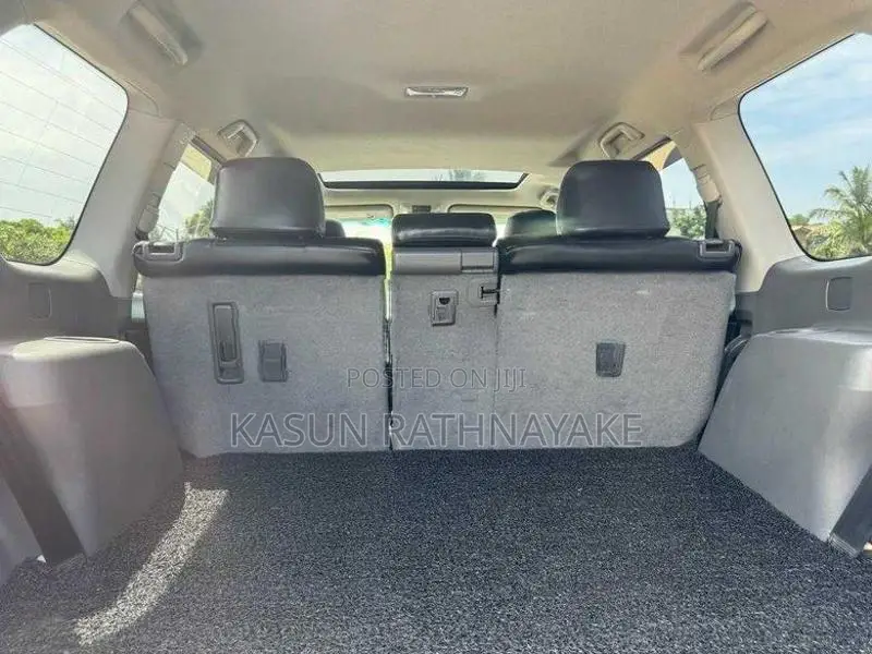 Toyota Land Cruiser Prado TX 2013