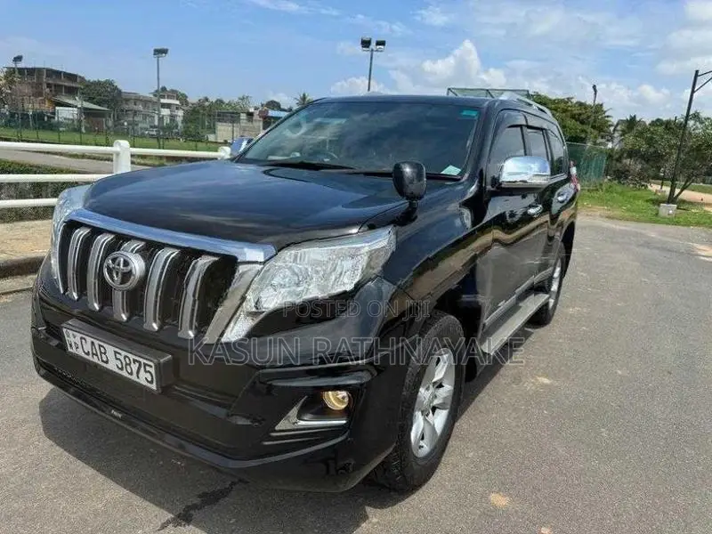 Toyota Land Cruiser Prado TX 2013