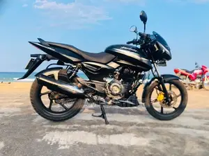 Bajaj Pulsar 150 2017