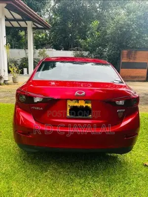 Mazda Axela 2016