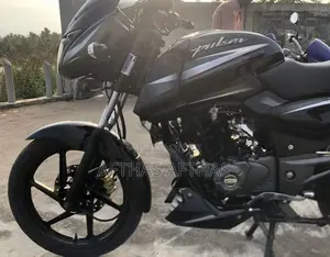 Bajaj Pulsar 150 2017