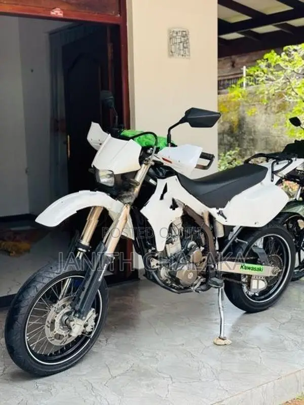 Kawasaki D Tracker 2006