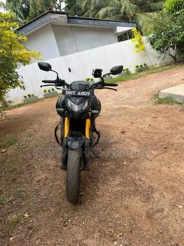 Hero Hunk 160R 2026