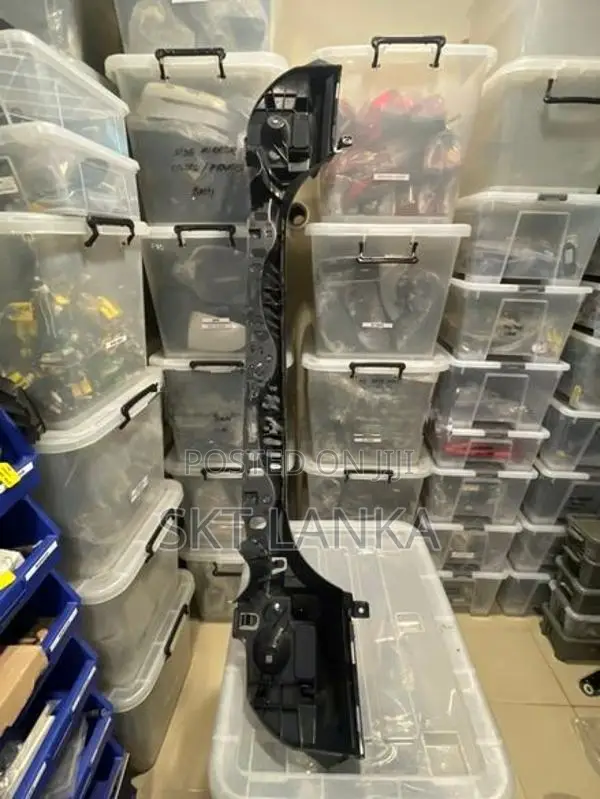Genuine BMW 520D 2015 SE Rear Bumper Bracket F10