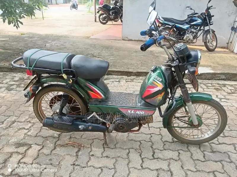 TVS XL 100 2017