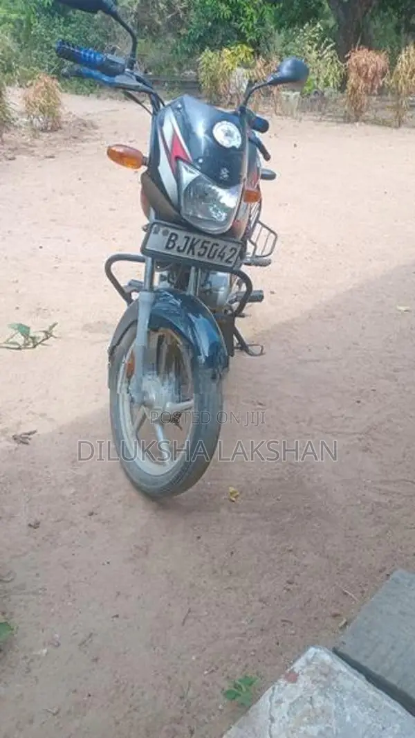 Bajaj CT100 2024