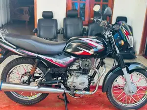 Bajaj CT100 2016
