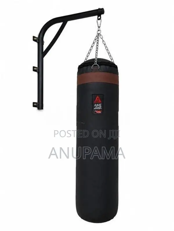 3.5 FT 30KG Punching Bag With Wall Mount Installation