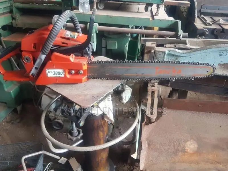 Chain Saw