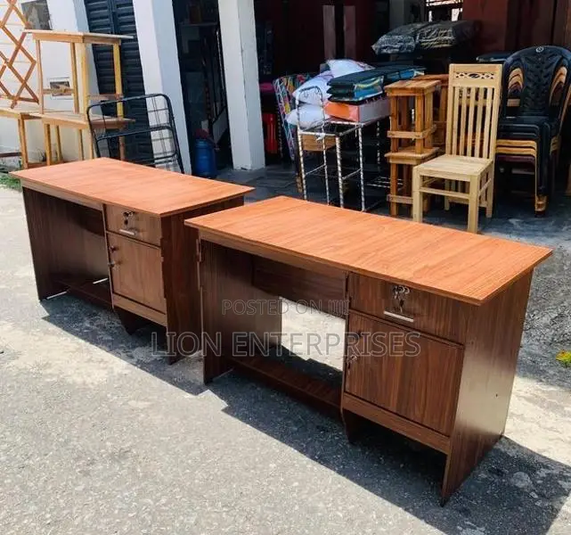 4ft Melamine office tables wholesale