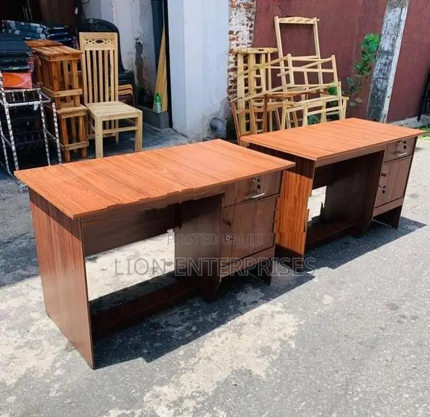 4ft Melamine office tables wholesale