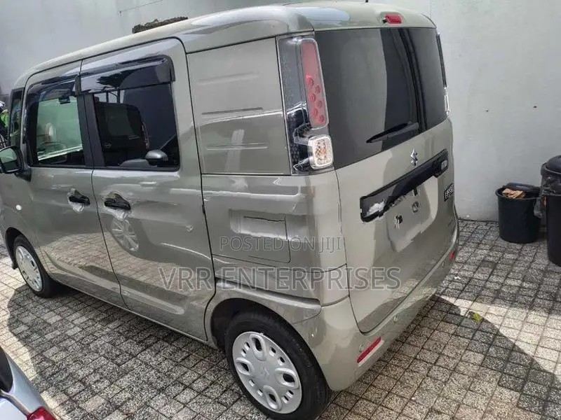 Suzuki Spacia 2024