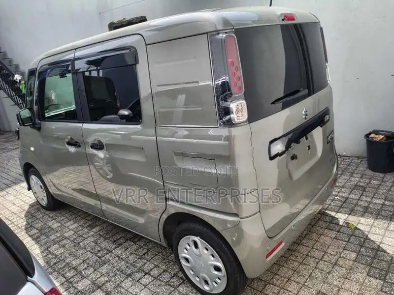 Suzuki Spacia 2024