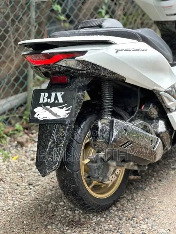 Honda PCX160 2025