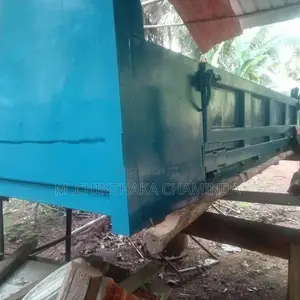 Isuzu Tiper Body 1කියුබ් - Hoods & Cabins