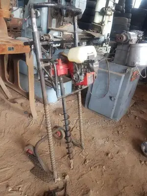 Earth Drill Machine