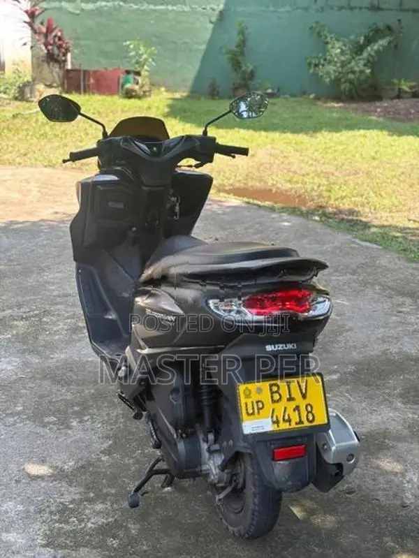 Suzuki Burgman 125 2020